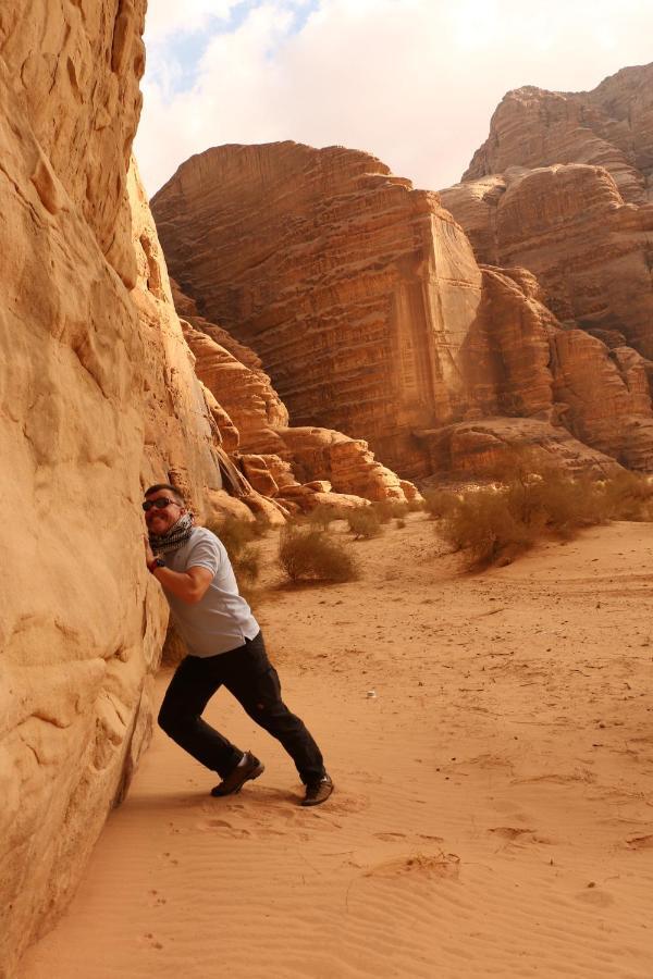 Bedouin Stylelife Camp Hotel วาดิรัม ภายนอก รูปภาพ