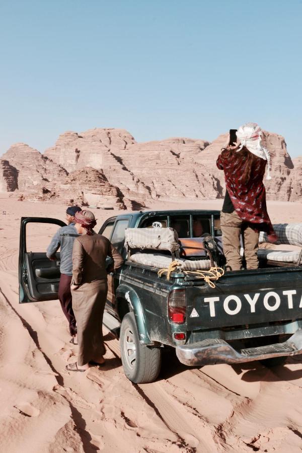 Bedouin Stylelife Camp Hotel วาดิรัม ภายนอก รูปภาพ